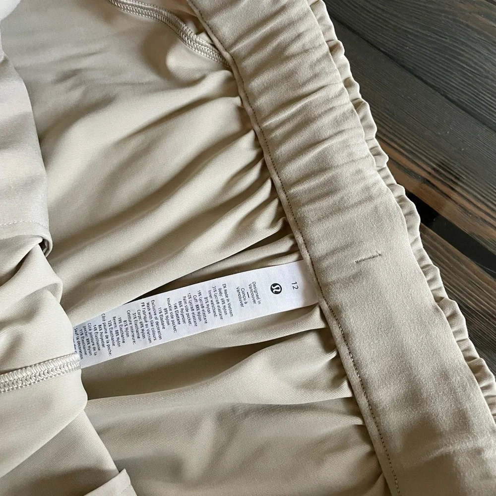 lululemon athletica Light Beige Elastic Waist Track Joggers
